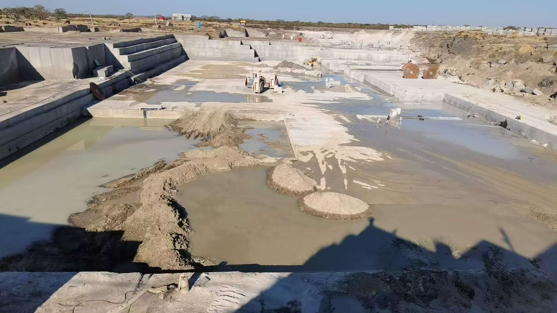 GRANITE QUARRY.jpg