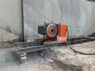 Granite Quarry Wire Saw Cutting: Why Machine Reliability and Rail Positioning Matter?